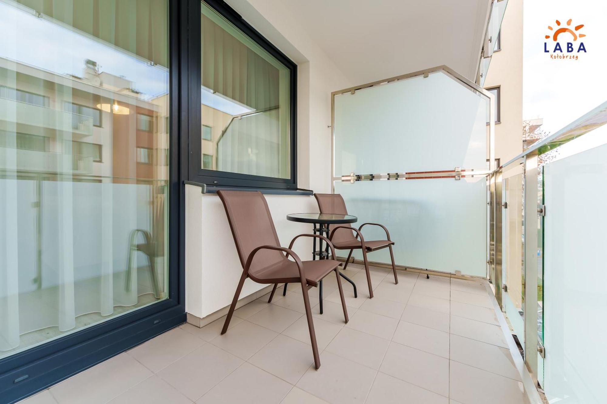Appartement Laba Kolobrzeg Blizej Morza Extérieur photo
